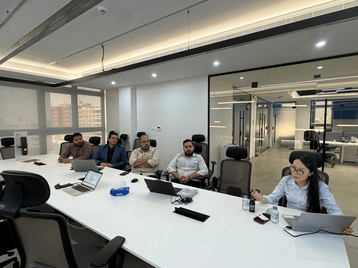 Executive workshop — leadership alignment and operational planning